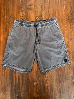 RVCA 17 Elastic Trunk New Navy Size: S